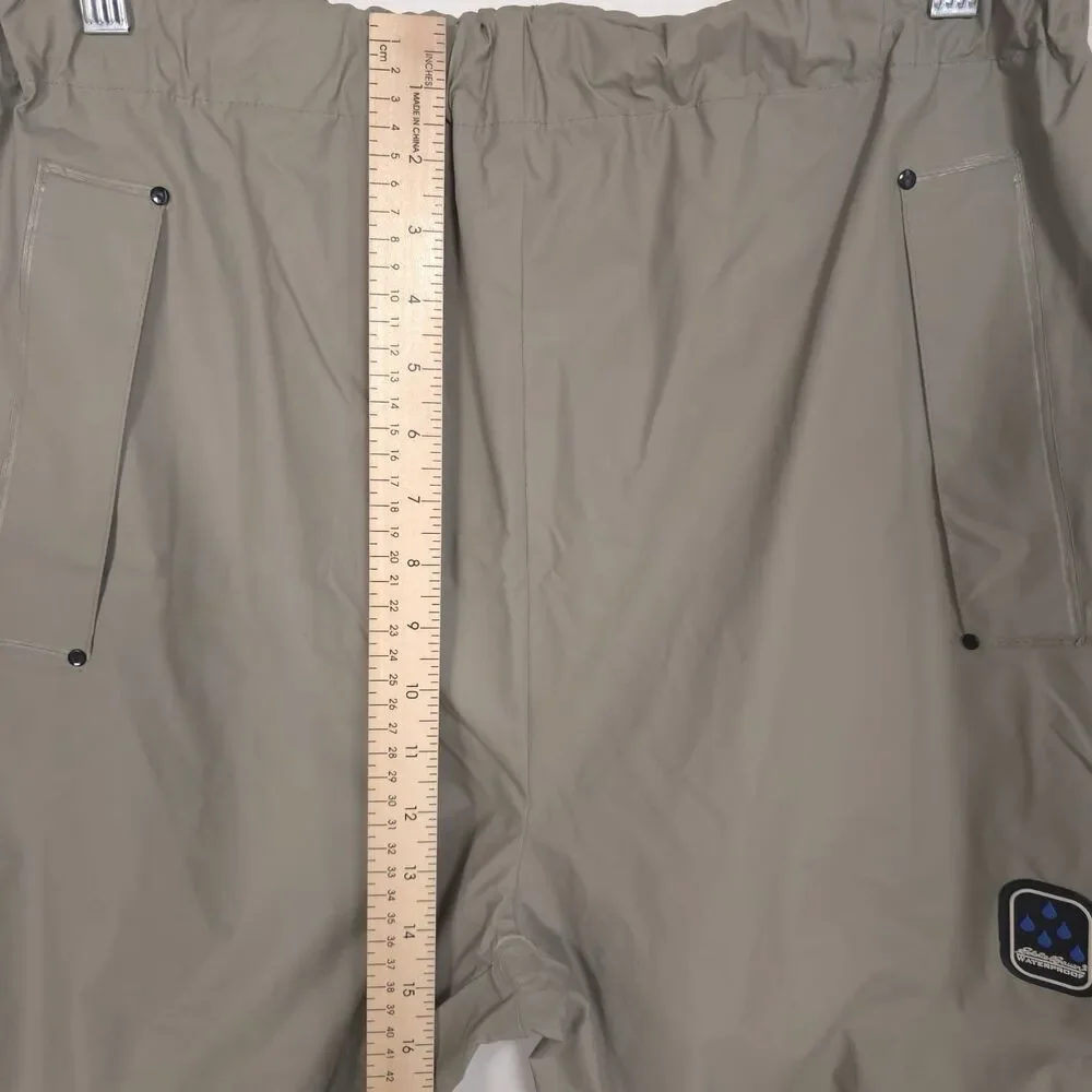 Eddie Bauer Vintage Waterproof Pants Men’s MEDIUM x 30